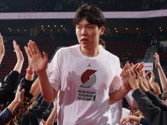 开拓者官宣召回杨瀚森：有望明日出战太阳 G联赛场均14.5分11板2帽