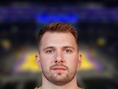 NBA每日失误王：卢卡·东契奇8失误(2025年11月19日)