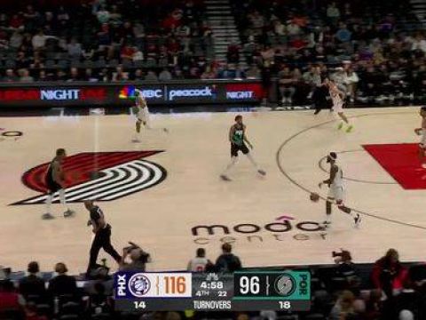 [杨瀚森大打小]杨瀚森篮下错位面对古德温 施展梦幻脚步左手打进