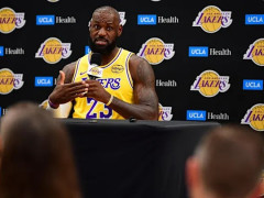 詹姆斯：明天球队放假会在早上进行复健工作，完成多项恢复性训练以保持状态