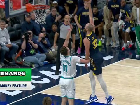 NBA常规赛：黄蜂vs步行者第3节英文原声回放