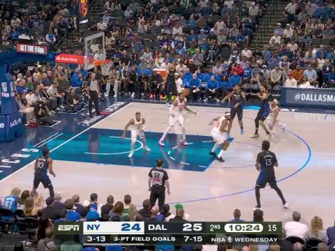 NBA常规赛：尼克斯vs独行侠第2节英文原声回放