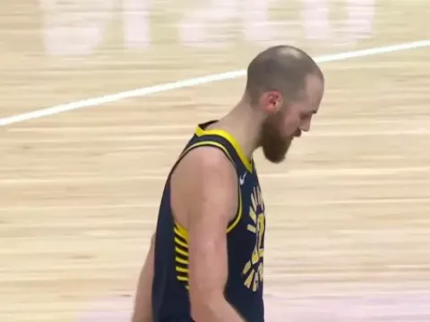 【全场回放】 步行者vs黄蜂