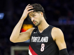 阿夫迪亚加盟开拓者后的第3次30+三双，成功追平利拉德并列队史第二