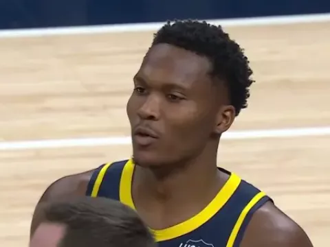 【全场回放】 步行者vs黄蜂