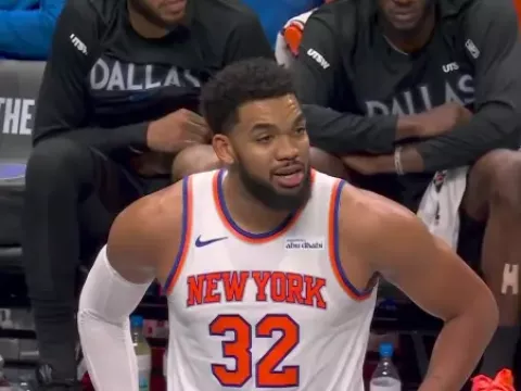 【全场回放】 独行侠vs尼克斯