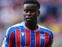 法尔克：据法尔克消息，拜仁可能会无缘水晶宫后卫球员格伊，利物浦计划在冬窗时期签下球员