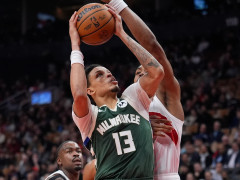 雄鹿加时惜败76人！勇士旧将罗林斯不仅砍下32分，还送出生涯助攻新高14次