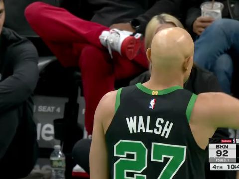 篮网vs凯尔特人第4节英文原声回放