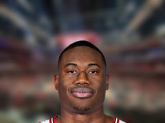 NBA每日盖帽王：杰伦·史密斯5盖帽(2025年11月22日)