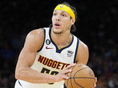 戈登右腿筋拉伤伤退！掘金主帅：戈登预计将缺席一段时日