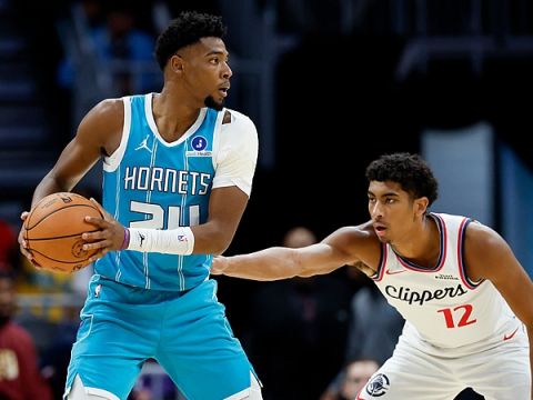 米勒vs快船集锦 伤愈复出贡献21分背后残暴大帽科林斯