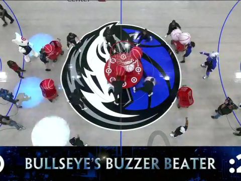 NBA常规赛：灰熊vs独行侠第2节英文原声回放