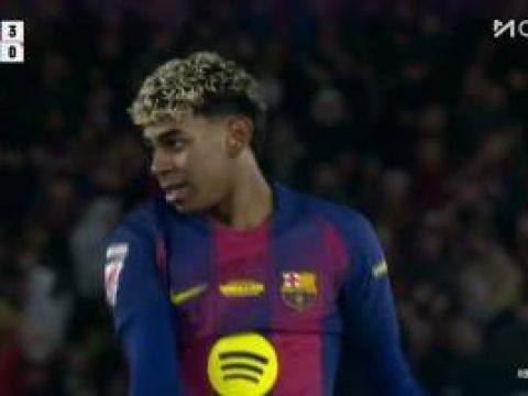 [进球视频]这就是天才！亚马尔连过数人后手术刀直塞，费兰单刀破门