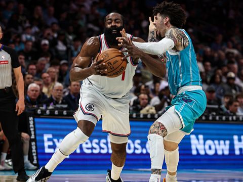 快船131-116黄蜂 哈登狂砍55+7力压拉梅洛-鲍尔18+7