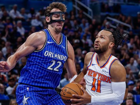 尼克斯121-133魔术 小瓦格纳37+6+7力压布伦森33+11率队豪取三连胜