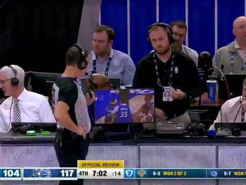 NBA常规赛：尼克斯vs魔术第4节英文原声回放