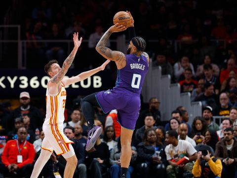 黄蜂vs老鹰精华回放 布里奇斯错失绝平三分老鹰送对手6连败