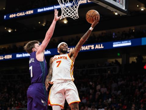 沃克vs黄蜂集锦 23+5关键防守助队捍卫主场