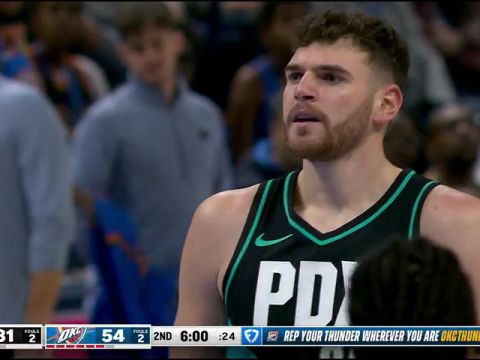 开拓者vs雷霆第2节英文原声回放