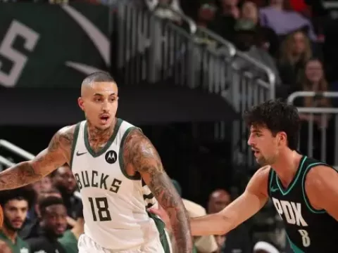 【全场回放】 雄鹿vs开拓者