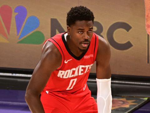 阿隆-霍勒迪vs太阳集锦 贡献22分化身替补奇兵助队大胜