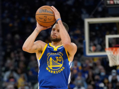 库里谈库明加：队里每个人都有过缺席比赛的经历，大家都知道该如何平衡康复与球队节奏