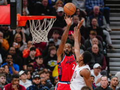 NBA杯高清直播在线直播：常规赛快船vs湖人（11月26日）小卡与詹姆斯再度交手！