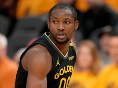 美记：国王与勇士之间关于蒙克和库明加的交易谈判大概率将重启