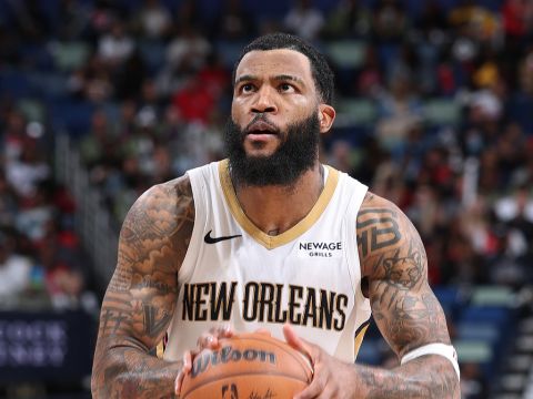 贝vs公牛集锦 全场20分13篮板3助攻为球队提供火力支援