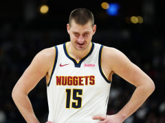 关键35秒3次妙传制胜！约基奇17+16+10刷纪录 掘金重返西部第二