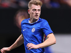 德拉普：埃斯特旺很年轻，有着极高的天赋前途一片光明