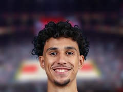 NBA每日盖帽王：扎卡里·里萨谢3盖帽(2025年11月26日)