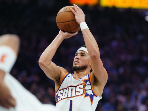 太阳112-100国王 马威21+17携手布克19+7+6轻松取胜