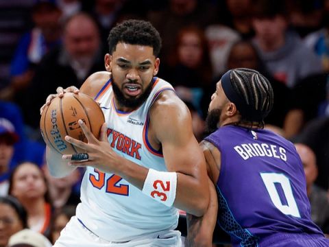 唐斯vs黄蜂集锦 全场划水拿下19+10毫不费力