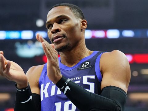 威斯布鲁克vs太阳集锦 19分8篮板3助攻里突外投难阻失利