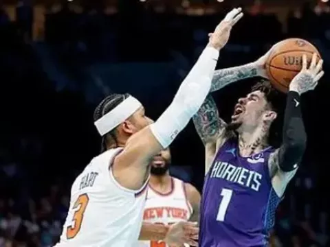 【全场回放】 黄蜂vs尼克斯 (贾磊)