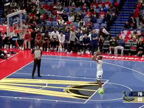 NBA杯小组赛西部B组：灰熊vs鹈鹕第3节中文解说回放