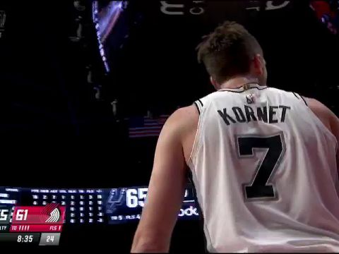 NBA杯小组赛西部C组：马刺vs开拓者第3节英文原声回放