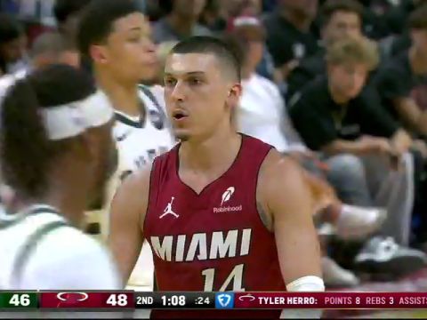 雄鹿vs热火第2节英文原声回放