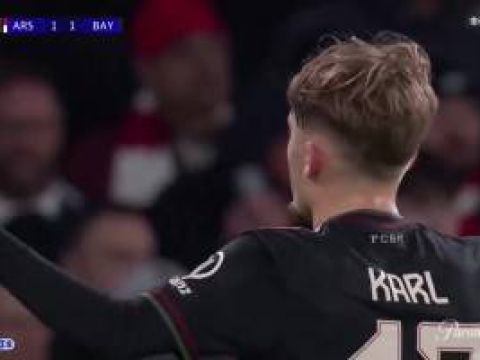 [进球视频] 拜仁1-1扳平枪手！17岁天才卡尔包抄破门！格纳布里摆度助攻！