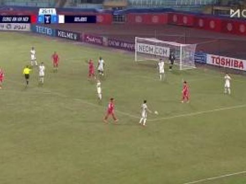 [扑出点球]严重误判！河内公安获得点球，张健智扑出河内公安点球