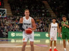 【世亚预第一阶段】澳大利亚vs新西兰录像回放在线观看(2025年11月28日)