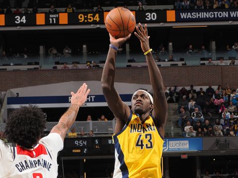 西亚卡姆vs奇才集锦 高效轰下24+11的大号两双率队取胜