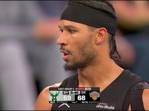 雄鹿vs尼克斯第3节英文原声回放