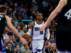 206次三双里程悲！363万威少拼尽全力仍吞连败 美媒：37岁仍出色