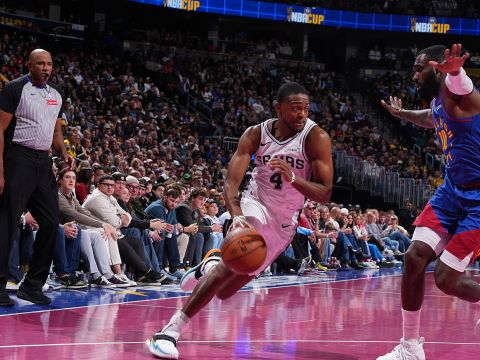 福克斯vs掘金集锦 全场拿下15分12助攻串联全队但手感不佳投篮19中6