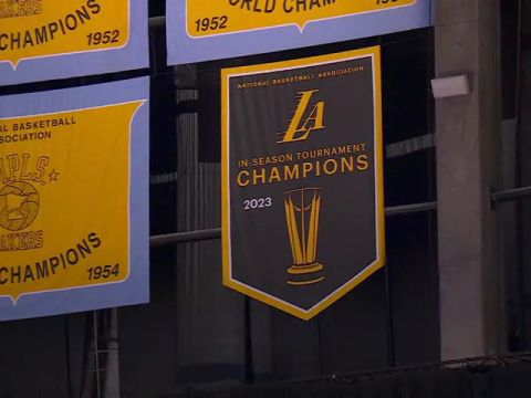 独行侠vs湖人第1节英文原声回放