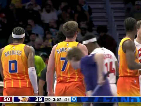 猛龙vs黄蜂第2节英文原声回放