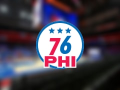 76人伤病报告：恩比德因膝盖受伤无法出场(2025年12月01日)